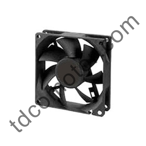 DC axiális ventilátor 80x80x20 YZ-8020D hüvelycsapágy golyóscsapágy